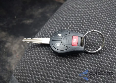 2013 Nissan Versa S из США, поврежденный, VIN 3N1CN7AP2DL841722